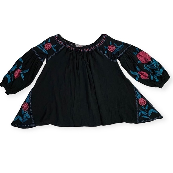 Roja Black Embroidered Tunic Top Blouse Size Medium Boho Peasant Floral - Picture 7 of 15